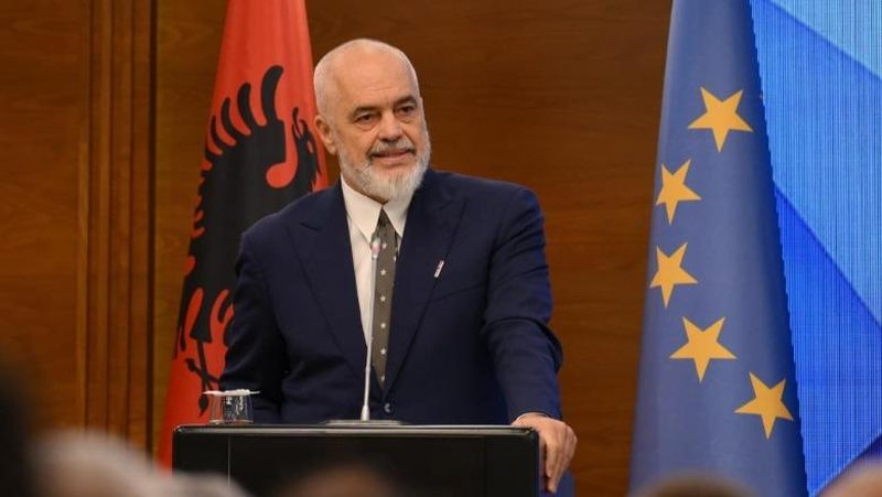 Tre vjet nga sulmi i 7 Tetorit në Izrael! Rama: Kujtesa nuk duhet t’i dorëzohet indiferencës! Antisemitizmi s’duhet të fshihet pas sloganeve Tre vjet nga sulmi i 7 Tetorit në Izrael! Rama: Kujtesa nuk duhet t’i dorëzohet indiferencës! Antisemitizmi s’duhet të fshihet pas sloganeve
