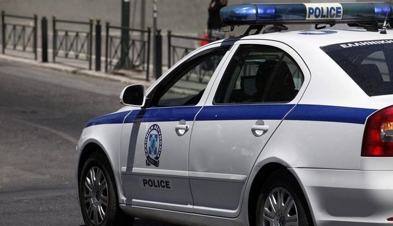 Humbin jetën në aksident dy shokë të ngushtë në Greqi: Dy shqiptarët njëri me motorr dhe tjetri me monopatin përplasen me njëri tjetrin!