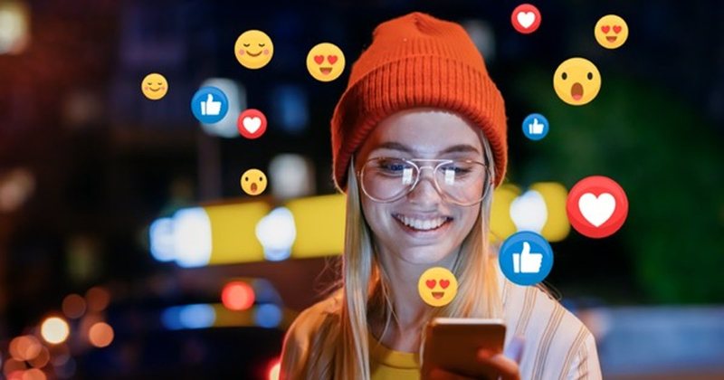 Qeveria po përgatit skemë të re fiskale për influencerët që nuk “punojnë” askund por fitojnë dhe nuk paguajnë asnjë taksë Qeveria po përgatit skemë të re fiskale për influencerët që nuk “punojnë” askund por fitojnë dhe nuk paguajnë asnjë taksë