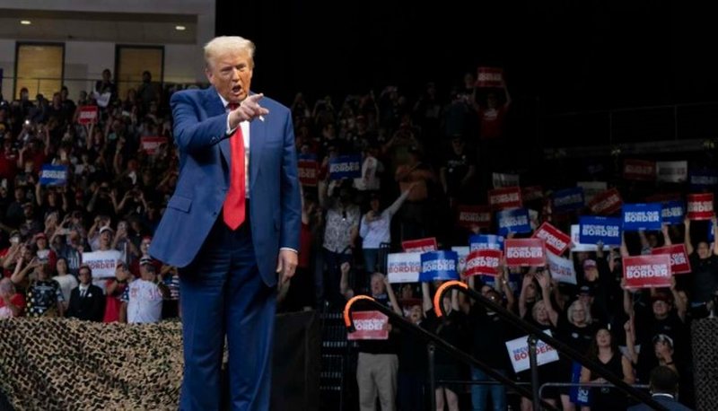 Tubimi i Trump në Ohajo ndërpritet nga protestuesit për çështjen “Epstein” Tubimi i Trump në Ohajo ndërpritet nga protestuesit për çështjen “Epstein”