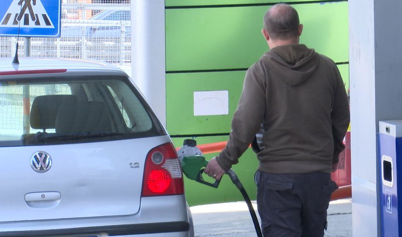 Bordi i Transparencës publikon çmimet e reja të karburanteve, ulet sërish nafta