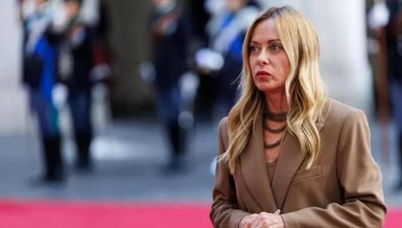 Italia me “dorë të hekurt”! Kryeministrja Meloni: Burg dhe gjoba për sulmet me gurë e fishekzjarrë në protesta Italia me “dorë të hekurt”! Kryeministrja Meloni: Burg dhe gjoba për sulmet me gurë e fishekzjarrë në protesta