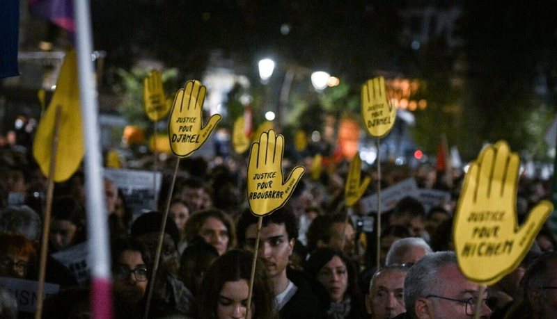 Sërish protesta masive në Francë! Ndalohen tubimet në qendër të Parisit: Rikthehen oraret policore Sërish protesta masive në Francë! Ndalohen tubimet në qendër të Parisit: Rikthehen oraret policore