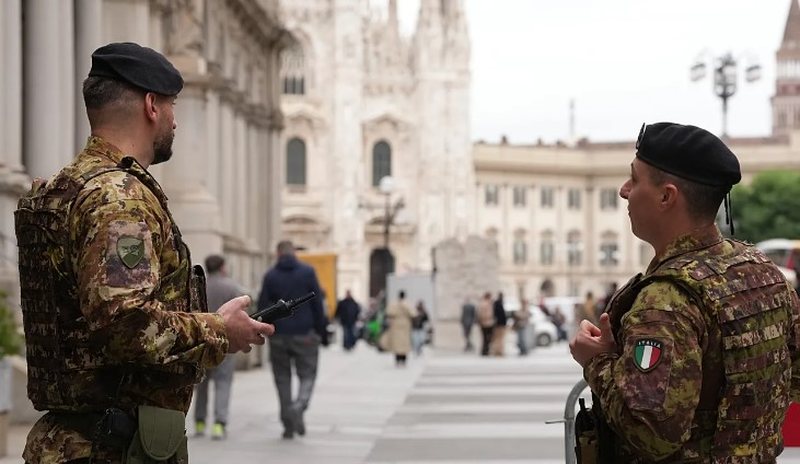 Masat e rrepta të sigurisë “mbërthejnë” Italinë, dronë dhe mijëra forca policie për protestën e së shtunës
