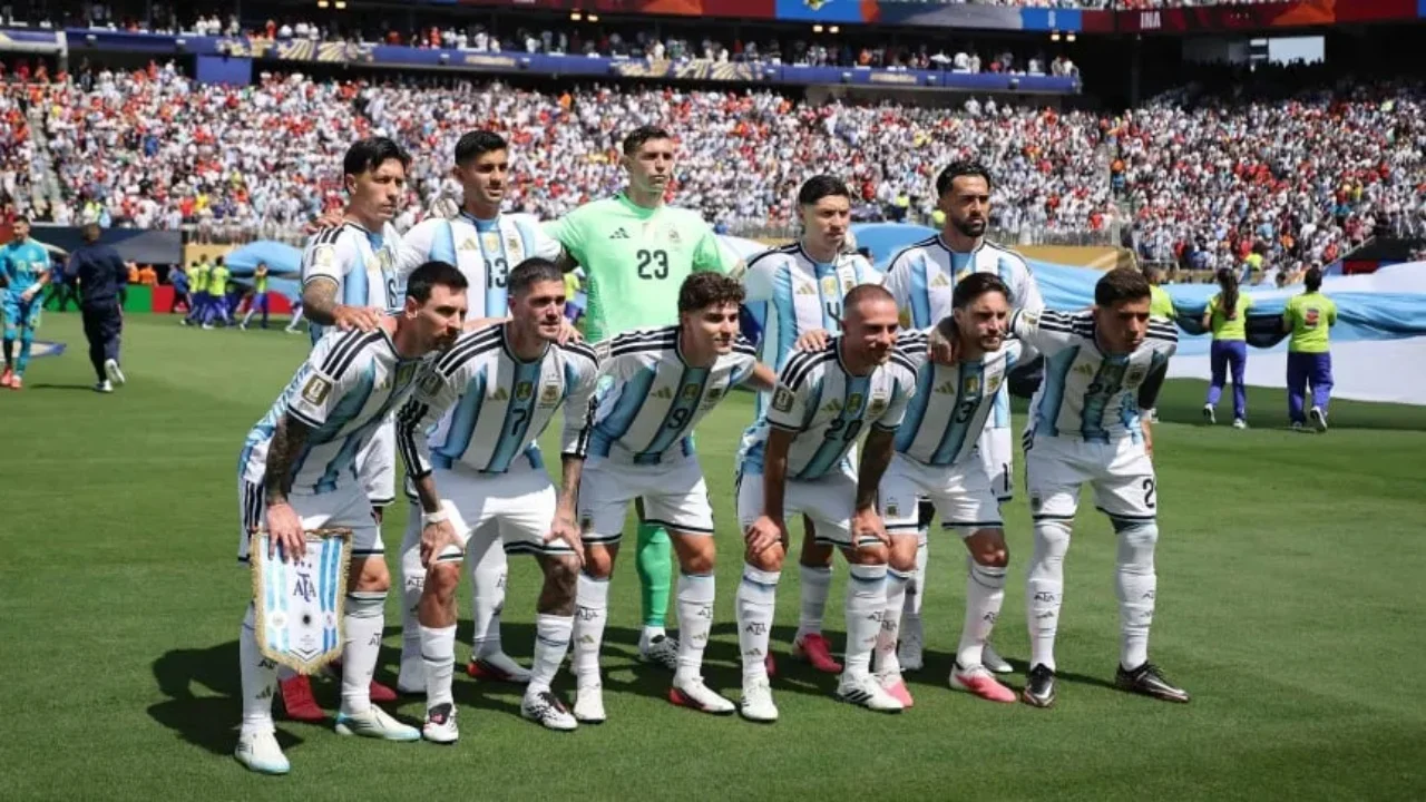 FIFA publikon raportin tronditës për Botërorin 2026, Argjentina në krye të listës së urrejtjes FIFA publikon raportin tronditës për Botërorin 2026, Argjentina në krye të listës së urrejtjes