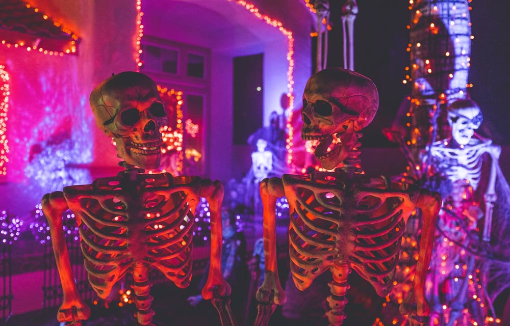 11 qytetet europiane që premtojnë një Halloween “të çmendur”… nga festat me zjarr në Edinburg te netët gotike në Pragë 11 qytetet europiane që premtojnë një Halloween “të çmendur”… nga festat me zjarr në Edinburg te netët gotike në Pragë